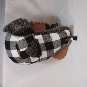 Old Navy Faux Fur Hat
